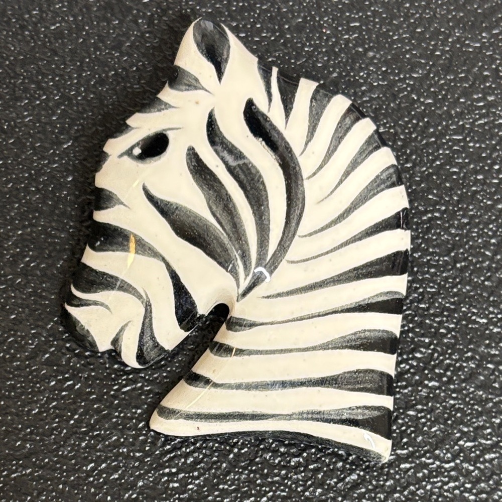 Vintage Ceramic Zebra Head Brooch